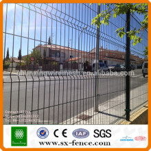 China Factory Low Cost Plastic Coated Wire Mesh Fence Panels